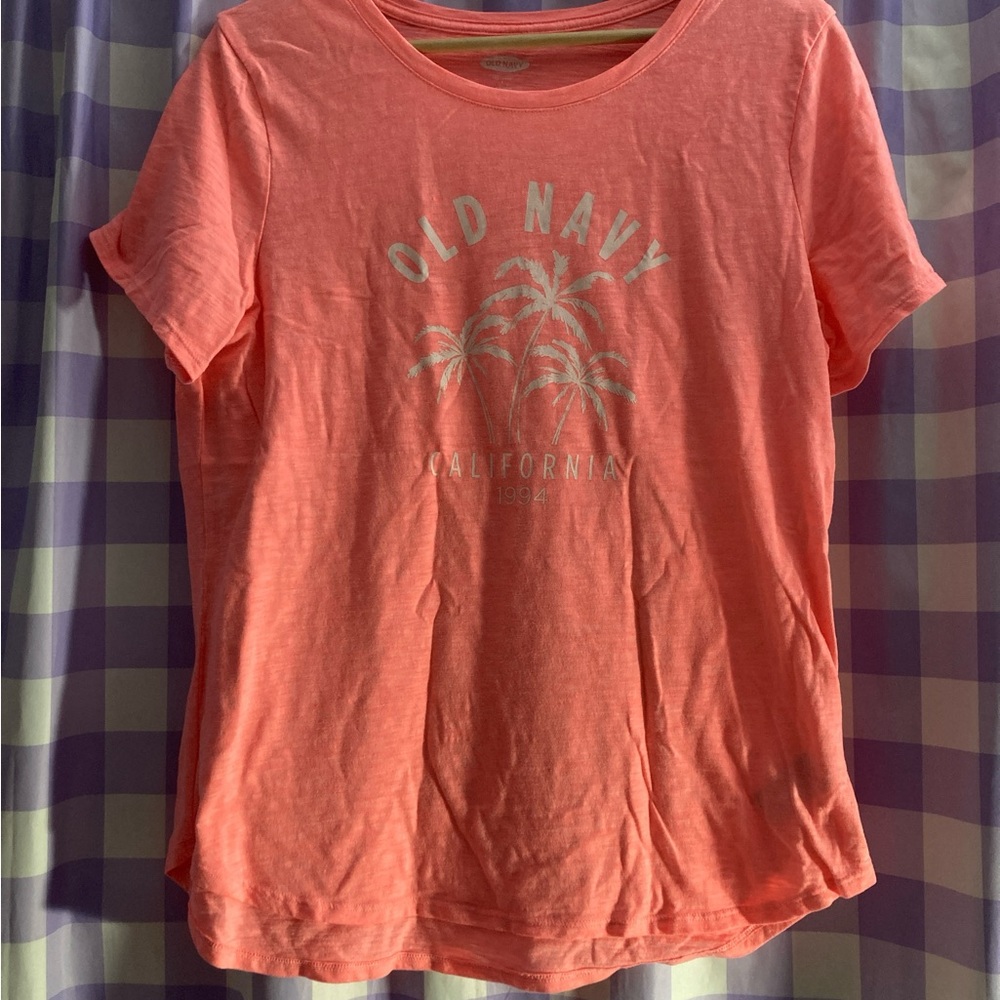 Old Navy Coral Graphic Tee